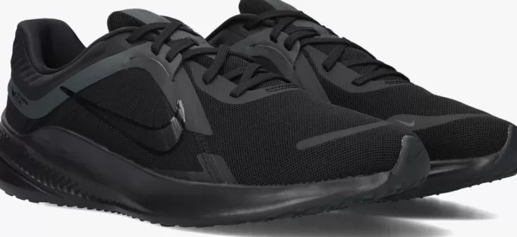 Best Sale NIKE E Lage Sneakers Quest 5 Heren Zwart