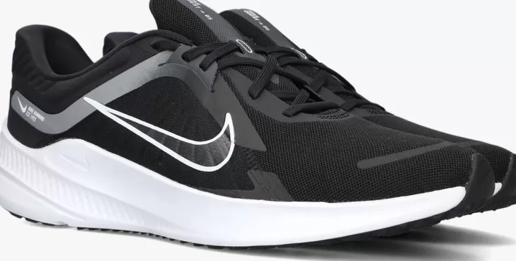 Online NIKE E Lage Sneakers Quest 5 Heren Zwart